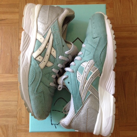 Asics Ronnie Fieg Diamond Supply Gel-Lyte V GS - Picture 4 of 7